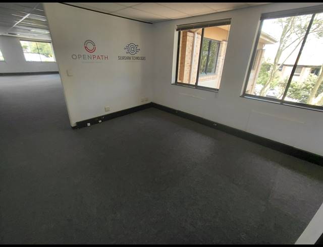 290M² OFFICE TO LET IN BRYANSTON